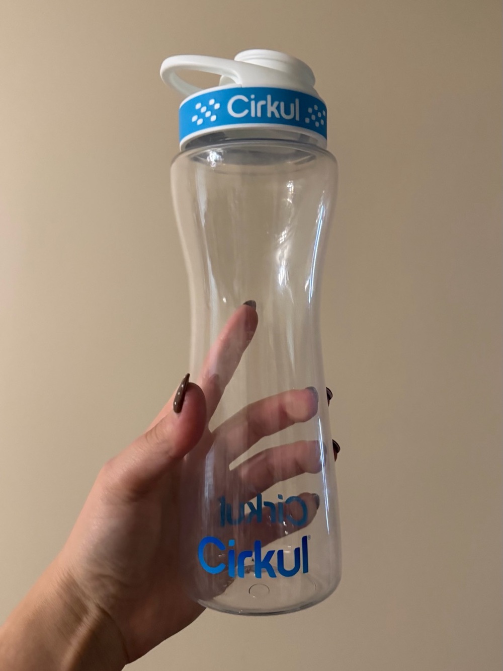 22oz Cirkul bottle